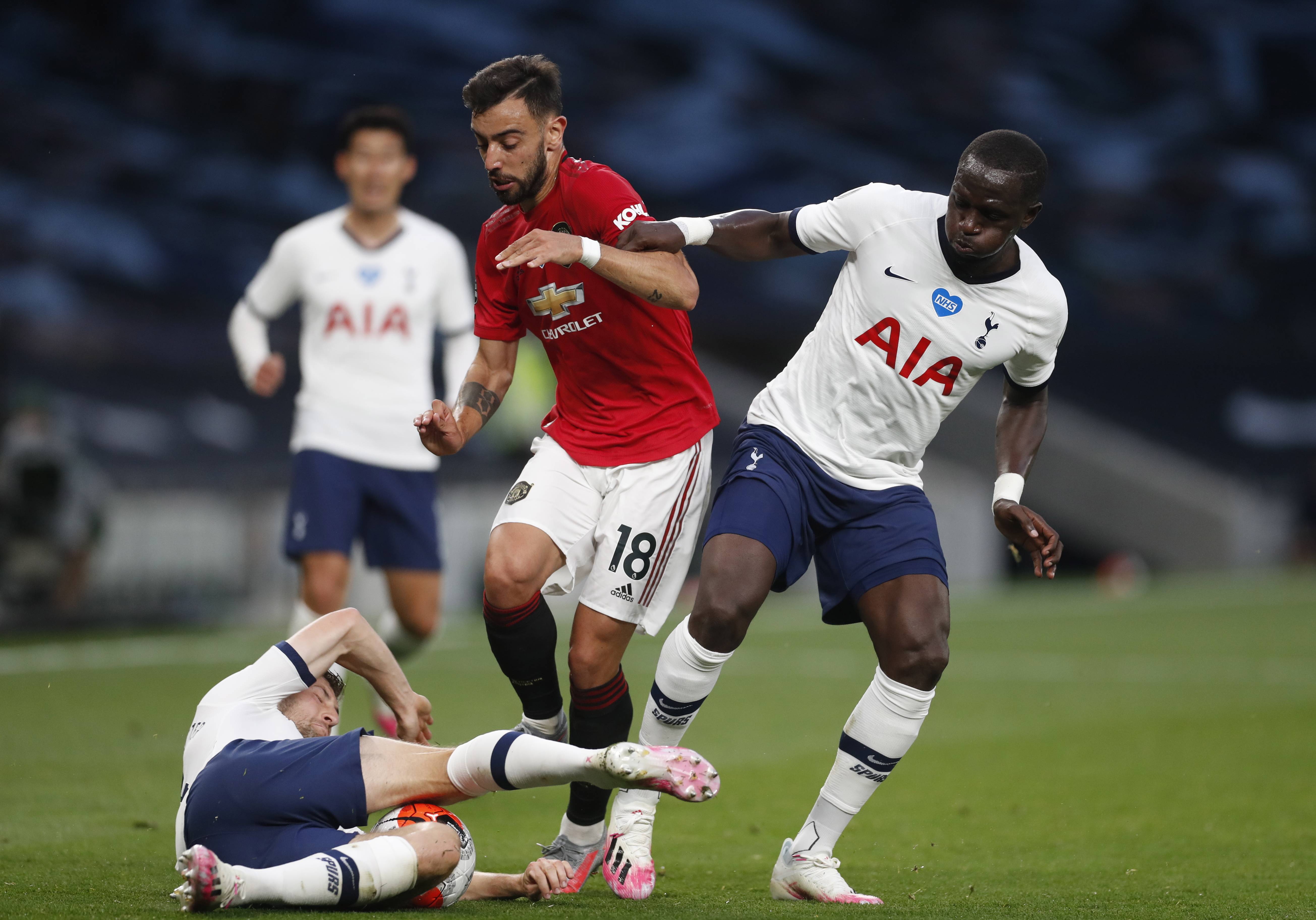 圈中掀起了 圈中掀起了